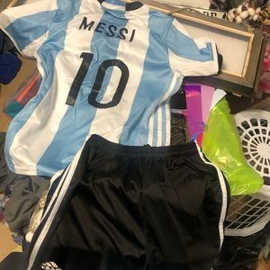 Messi 2 piece jersey and shirts set